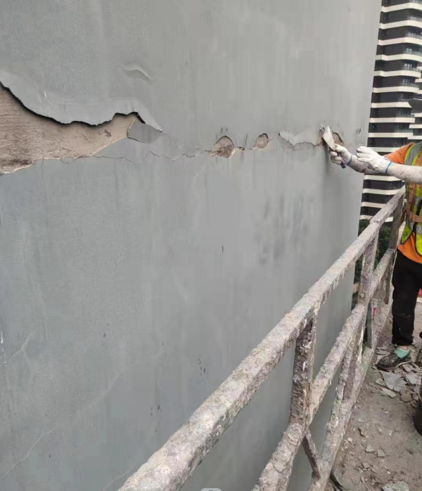 阳光100国际新城外墙排危修复