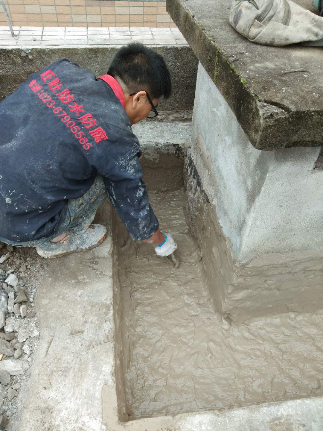 龙兴公租房屋面防水