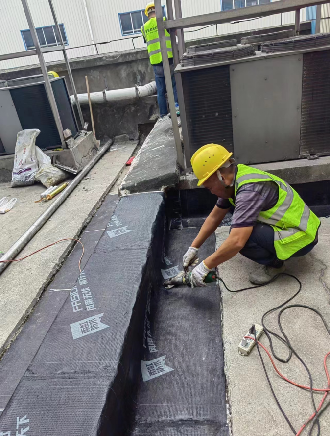 玖龙纸业伸缩缝防水卷材