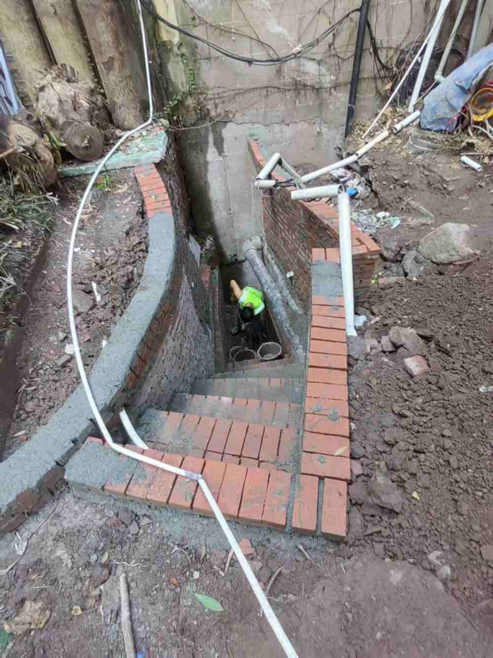 峰墅管理处雨污混排整改