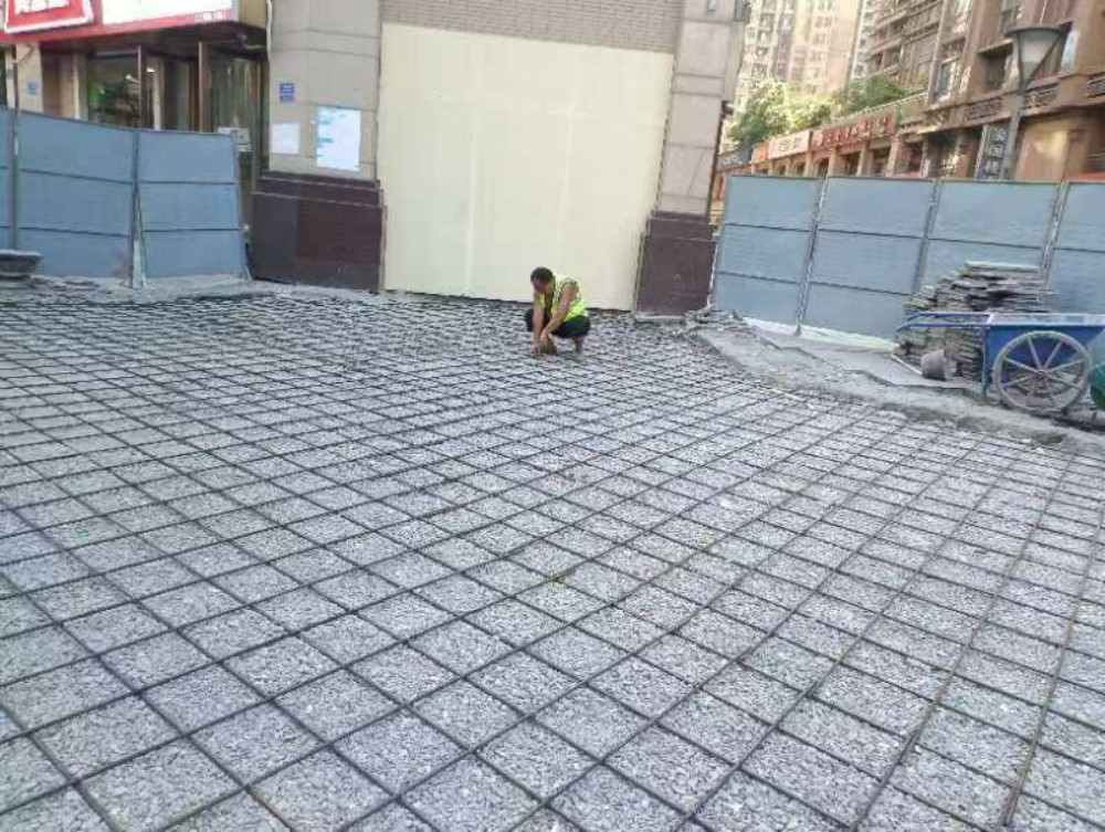 首钻污水管网及路面沉降维修整改