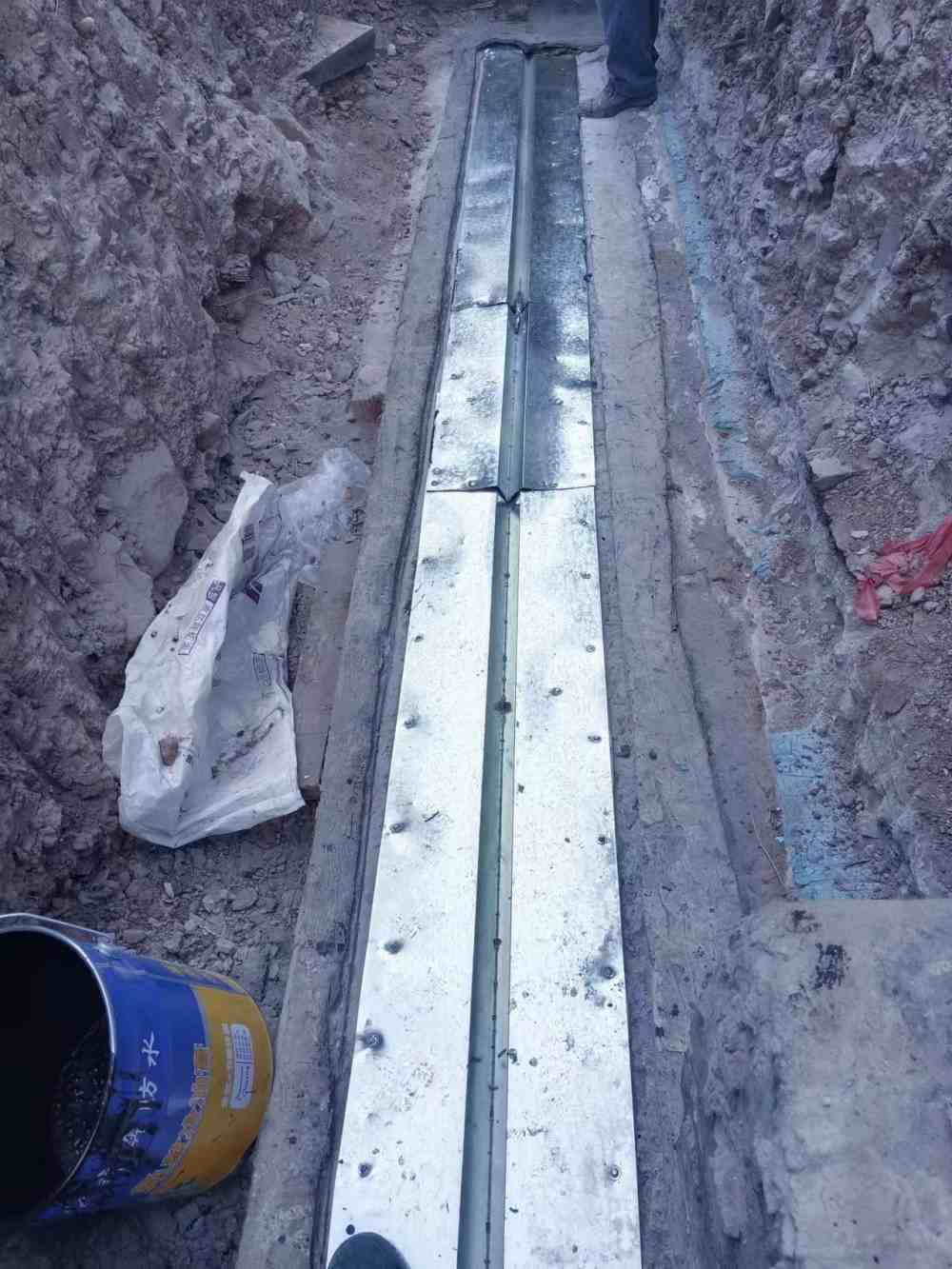 国博领馆商业伸缩缝渗漏维修