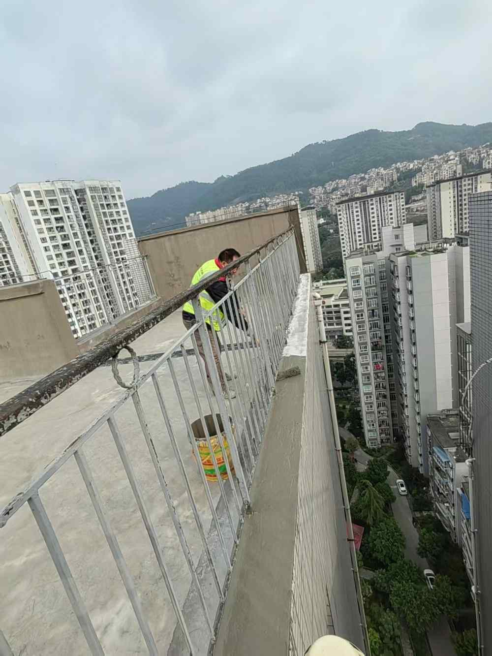 阳光九里屋面防水