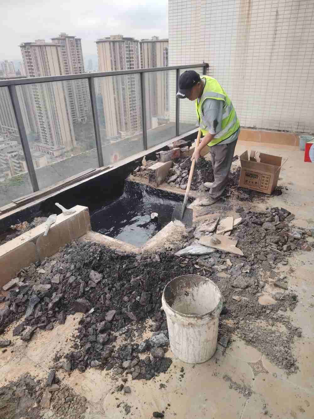 大城小爱屋面防水