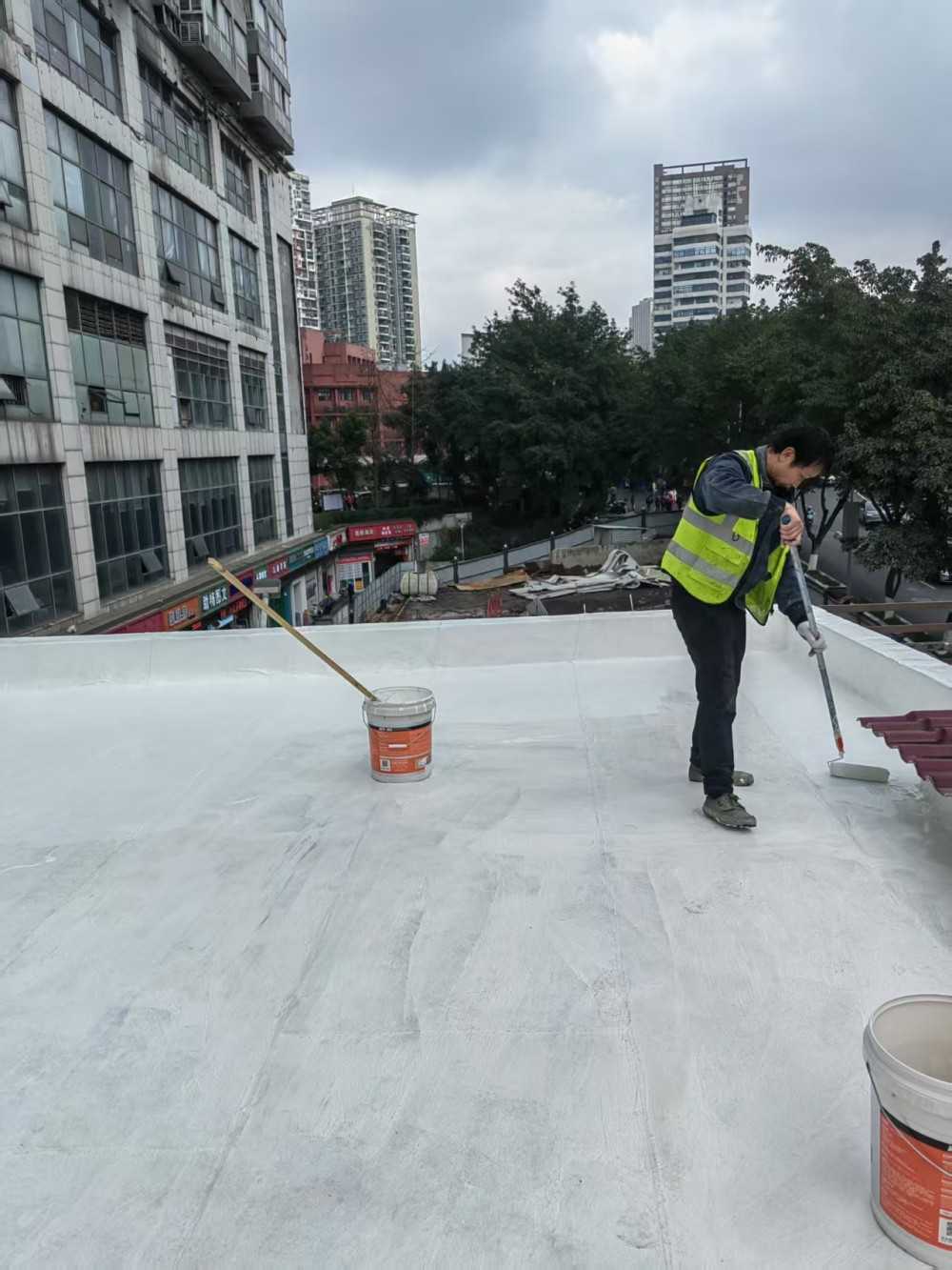 三五火锅屋面防水