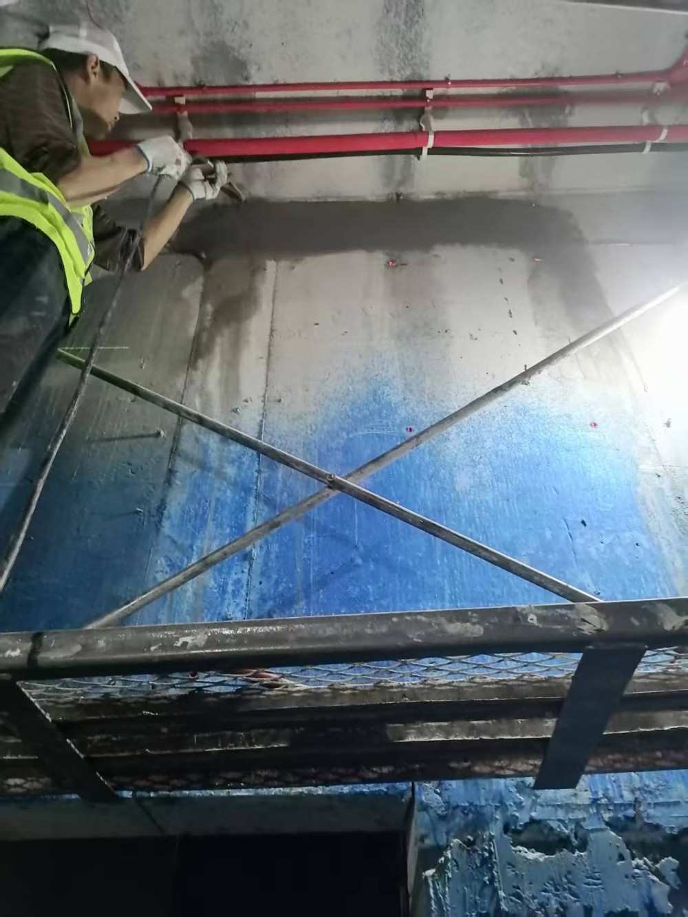 万科悦湾南区车库高压注浆